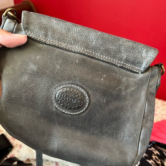 Dark grey vintage Roots bag 9” wide 7” tall - Picture 7 of 10
